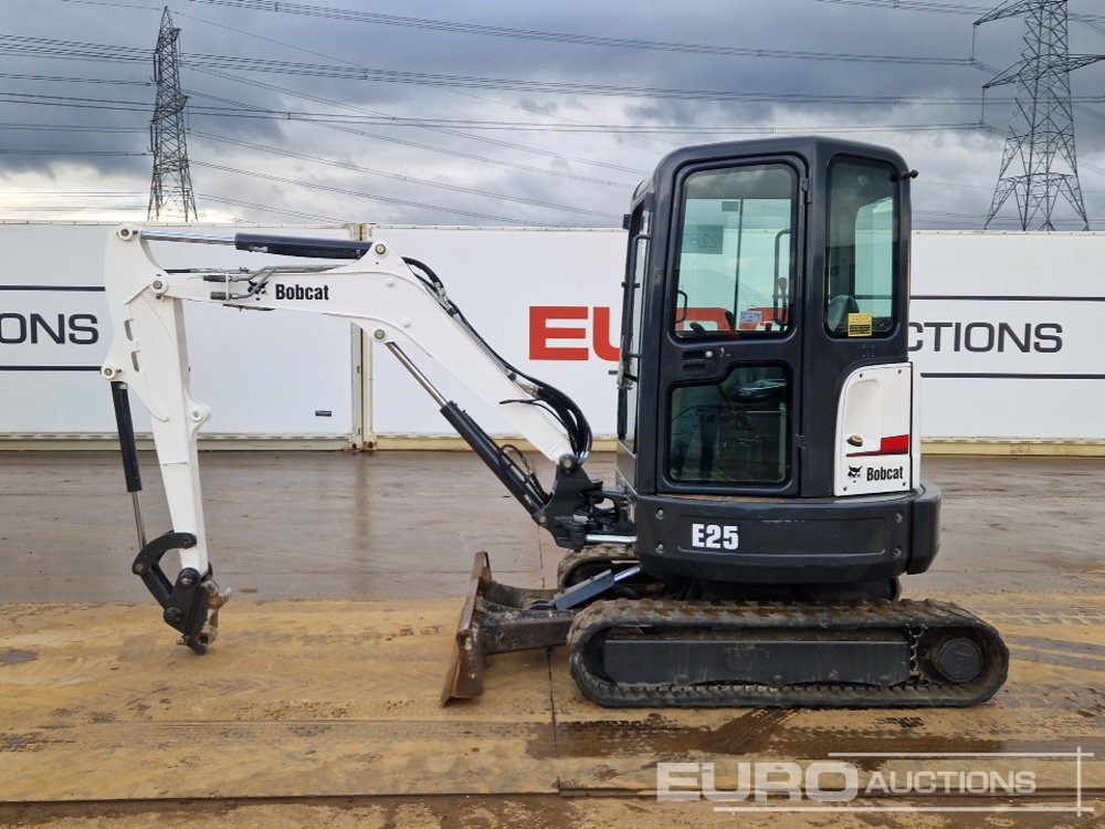 2014 Bobcat E25 - حفارة مصغرة: صور 2 2014 Bobcat E25 - حفارة مصغرة: صور 2