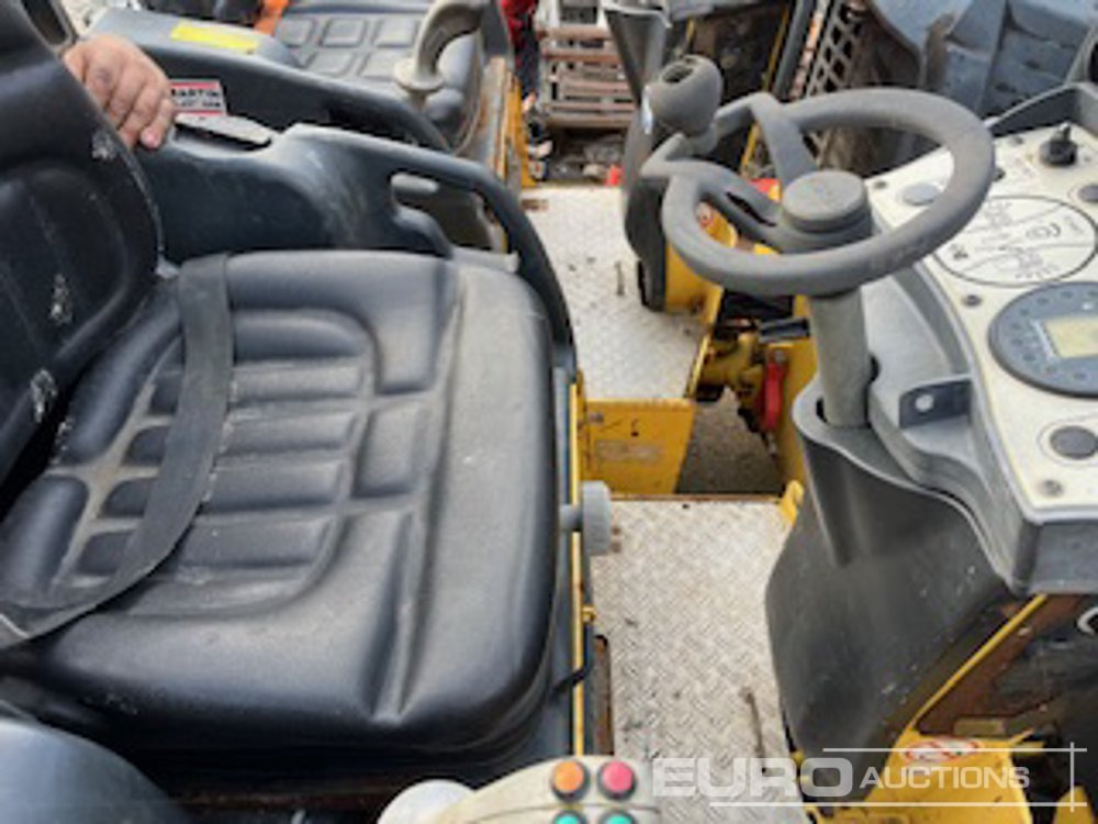 2014 Bomag BW80AD-5 - مدحلة: صور 3 2014 Bomag BW80AD-5 - مدحلة: صور 3