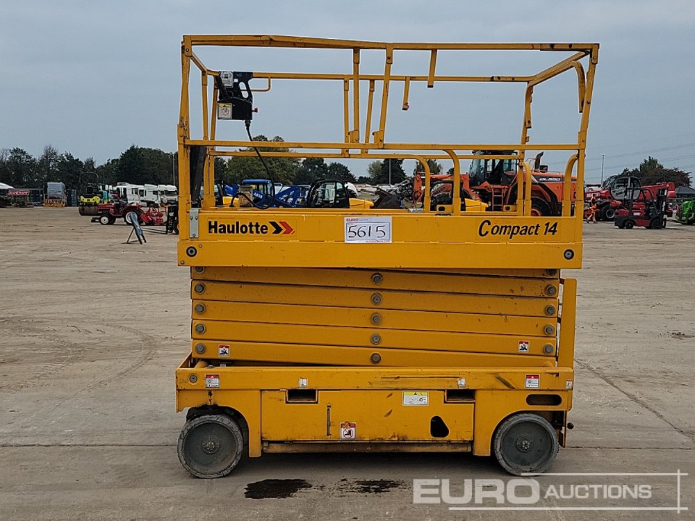 2014 Haulotte Compact 14 - منصات هيدروليكية متنقلة: صور 2 2014 Haulotte Compact 14 - منصات هيدروليكية متنقلة: صور 2