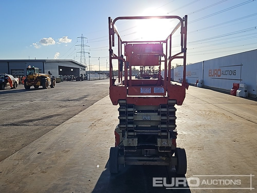 2014 JLG 3246ES - منصات هيدروليكية متنقلة: صور 4 2014 JLG 3246ES - منصات هيدروليكية متنقلة: صور 4