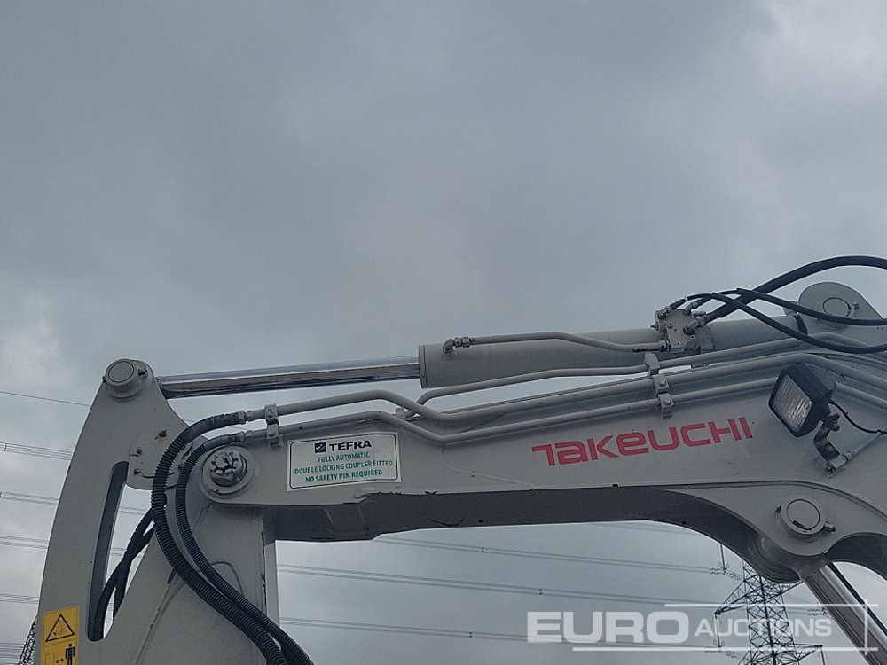 حفارة على عجلات 2014 Takeuchi TB295W: صور 20