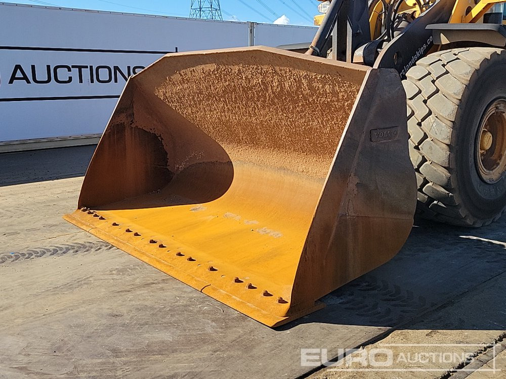 اللودر بعجل 2014 Volvo L150H: صور 14