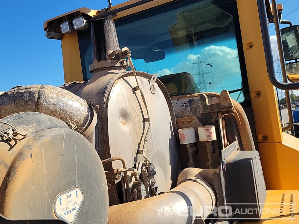 اللودر بعجل 2014 Volvo L150H: صور 49
