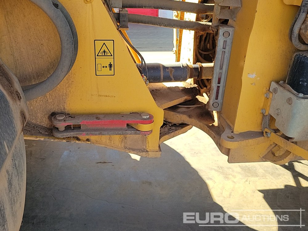 اللودر بعجل 2014 Volvo L150H: صور 28