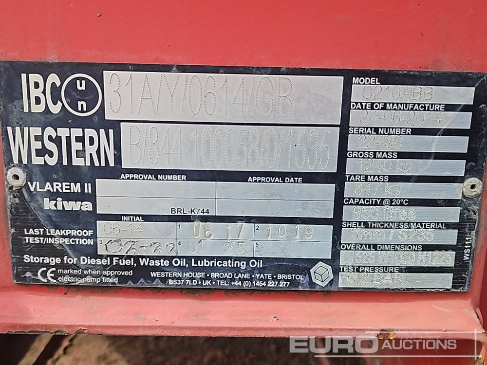 خزان تخزين 2014 Western 950 Litre: صور 21