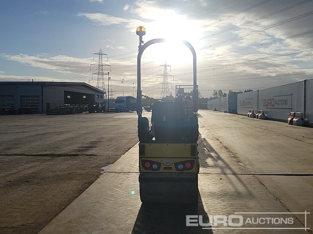 2015 Bomag BW80AD-5 - مدحلة: صور 4 2015 Bomag BW80AD-5 - مدحلة: صور 4