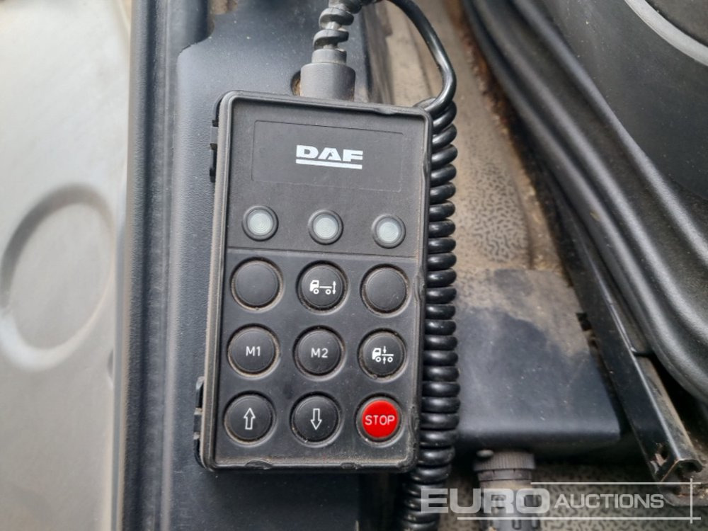 شاحنة ستارة 2015 DAF CF250: صور 23