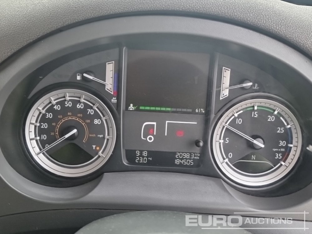 شاحنة ستارة 2015 DAF CF250: صور 38