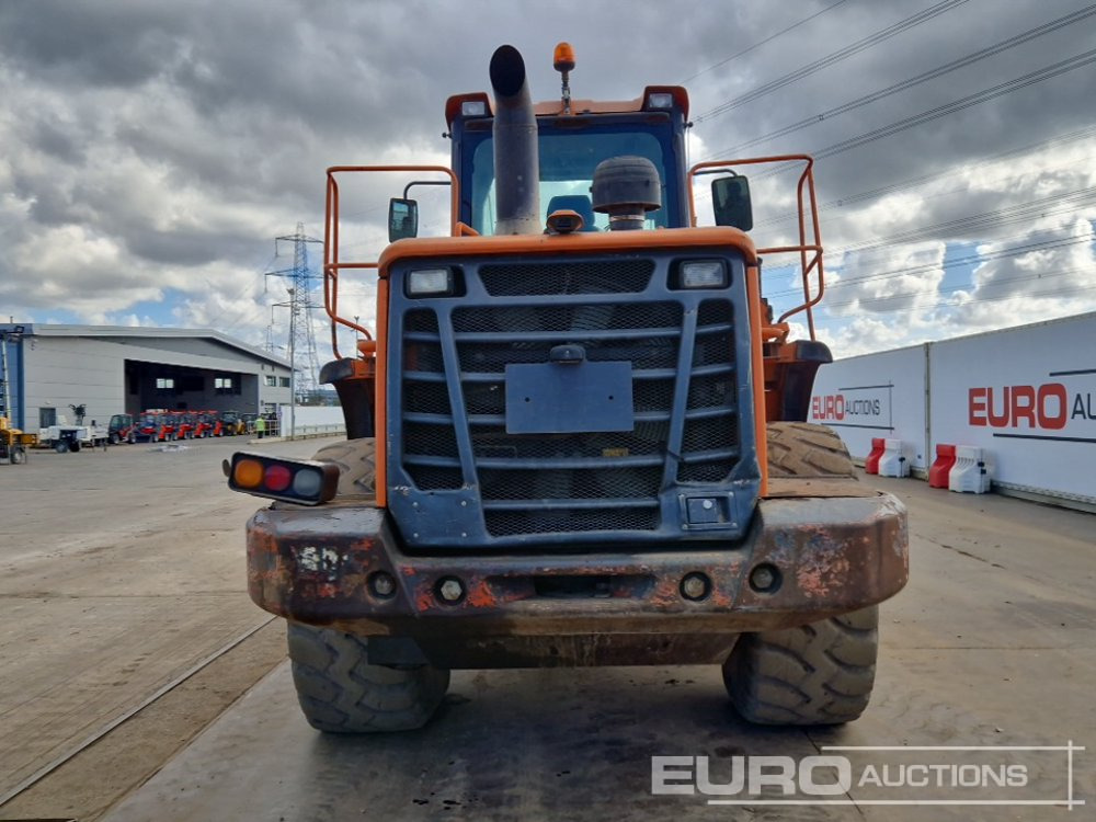 2015 Doosan DL300-3 - اللودر بعجل: صور 4 2015 Doosan DL300-3 - اللودر بعجل: صور 4