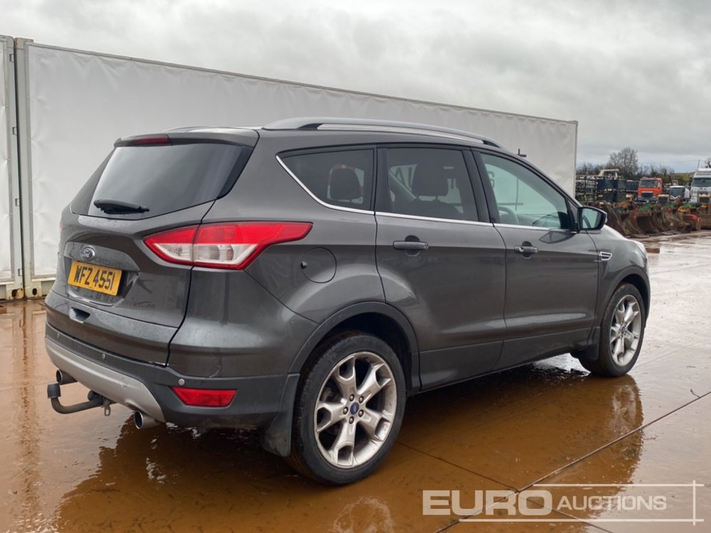 2015 Ford Kuga - سيارة دفع رباعي: صور 1 2015 Ford Kuga - سيارة دفع رباعي: صور 1