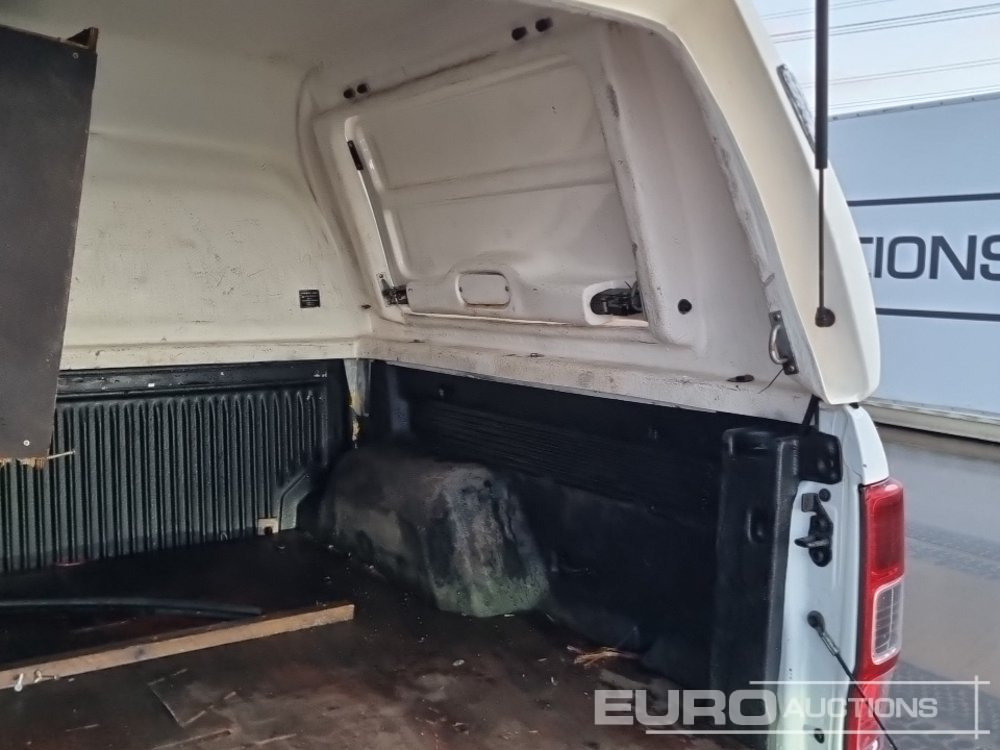 شاحنة البيك أب 2015 Ford Ranger: صور 14