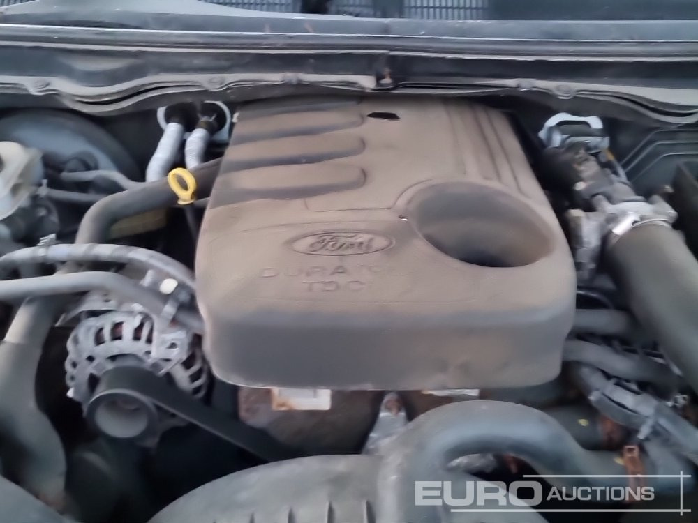 شاحنة البيك أب 2015 Ford Ranger: صور 20