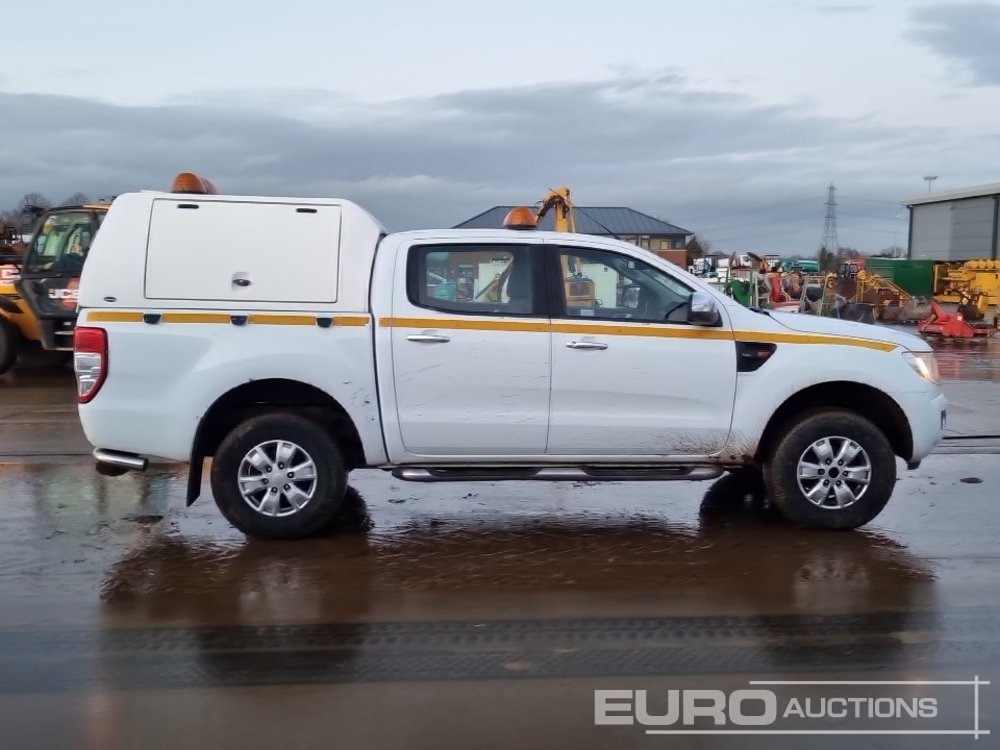 شاحنة البيك أب 2015 Ford Ranger: صور 6