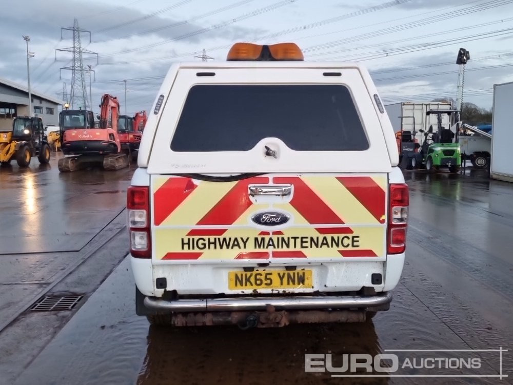 2015 Ford Ranger - شاحنة البيك أب: صور 4 2015 Ford Ranger - شاحنة البيك أب: صور 4