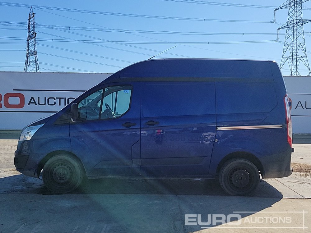 2015 Ford Transit Custom 290 - الشاحنات الصغيرة: صور 2 2015 Ford Transit Custom 290 - الشاحنات الصغيرة: صور 2