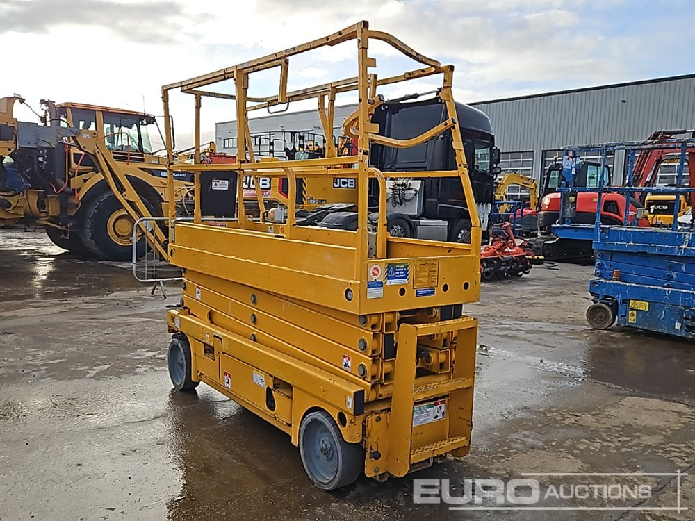 2015 Haulotte Compact 10N - منصات هيدروليكية متنقلة: صور 3 2015 Haulotte Compact 10N - منصات هيدروليكية متنقلة: صور 3