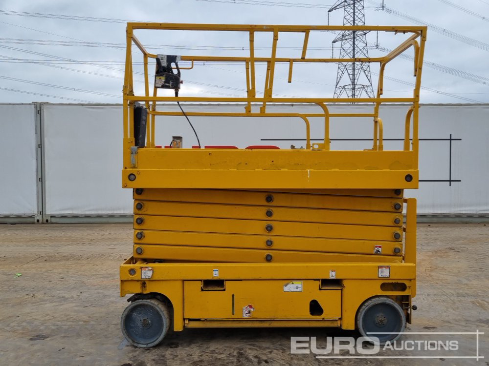 2015 Haulotte Compact 14 - منصات هيدروليكية متنقلة: صور 2 2015 Haulotte Compact 14 - منصات هيدروليكية متنقلة: صور 2