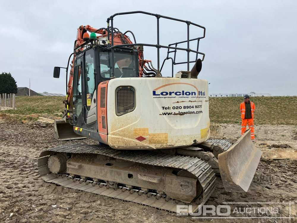 2015 Hitachi ZX135US-5B - حفارات زحافة: صور 2 2015 Hitachi ZX135US-5B - حفارات زحافة: صور 2