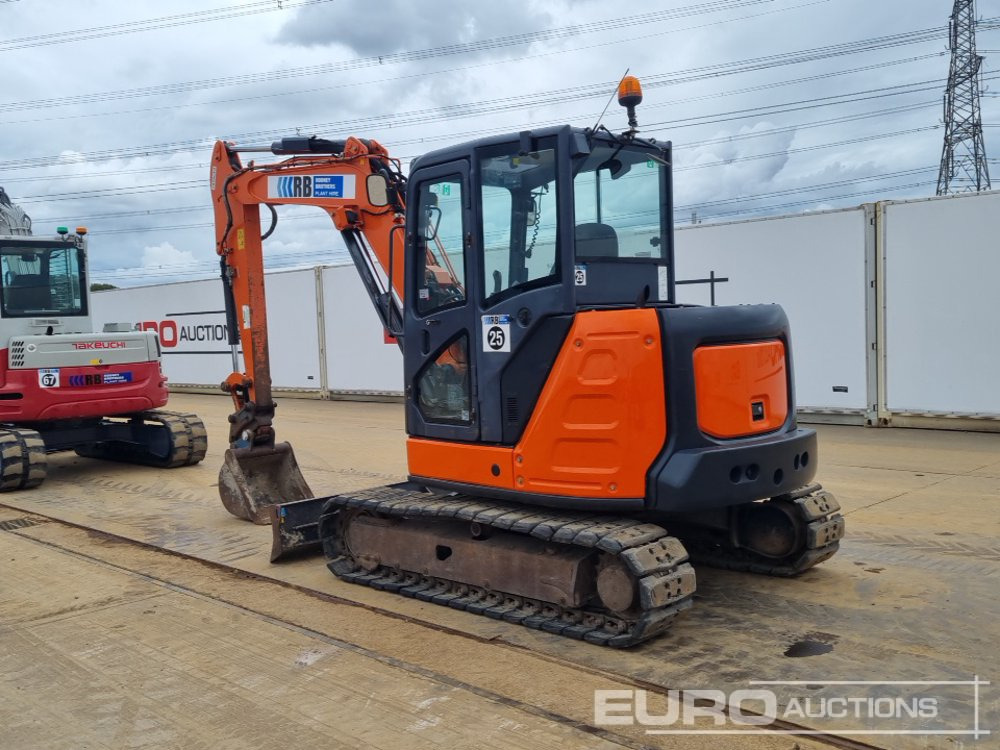2015 Hitachi ZX65USB-5A CLP - حفارة مصغرة: صور 3 2015 Hitachi ZX65USB-5A CLP - حفارة مصغرة: صور 3