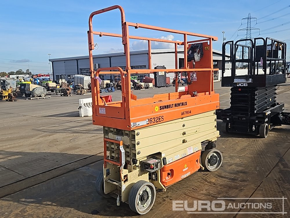 2015 JLG 2632ES - رافعات مقصية: صور 5 2015 JLG 2632ES - رافعات مقصية: صور 5