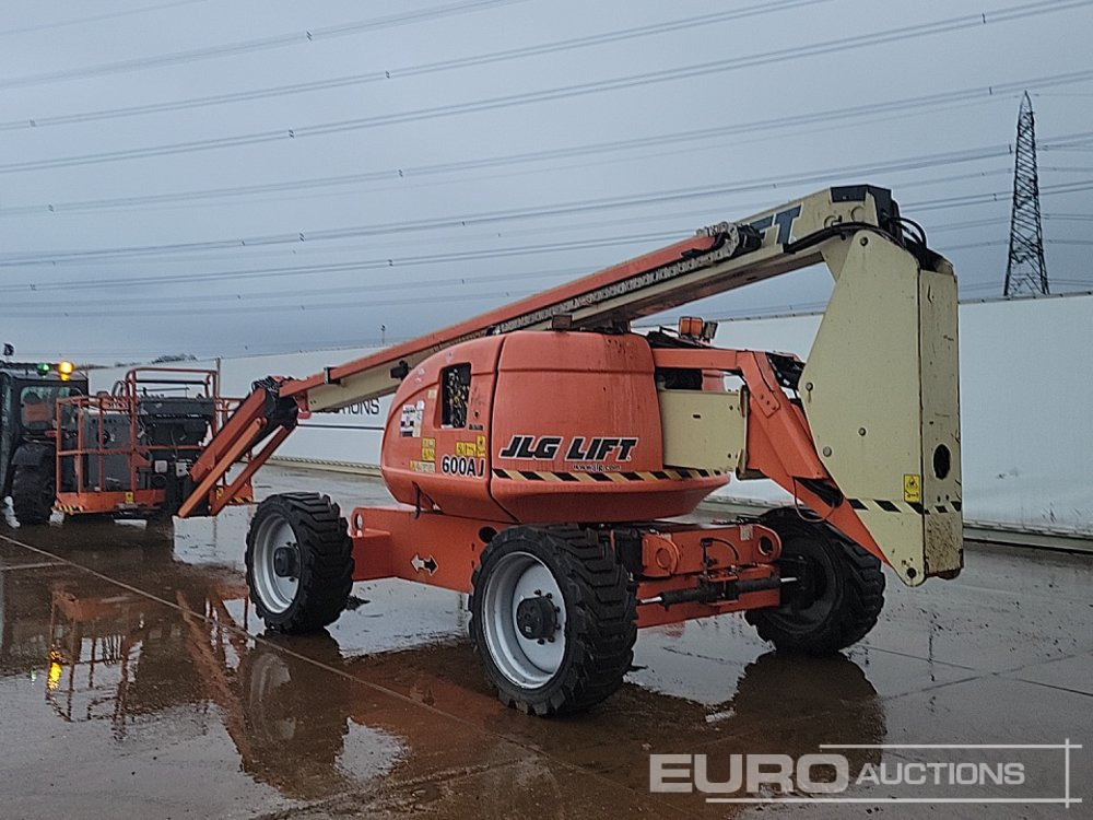 2015 JLG 600AJ - منصات هيدروليكية متنقلة: صور 3 2015 JLG 600AJ - منصات هيدروليكية متنقلة: صور 3
