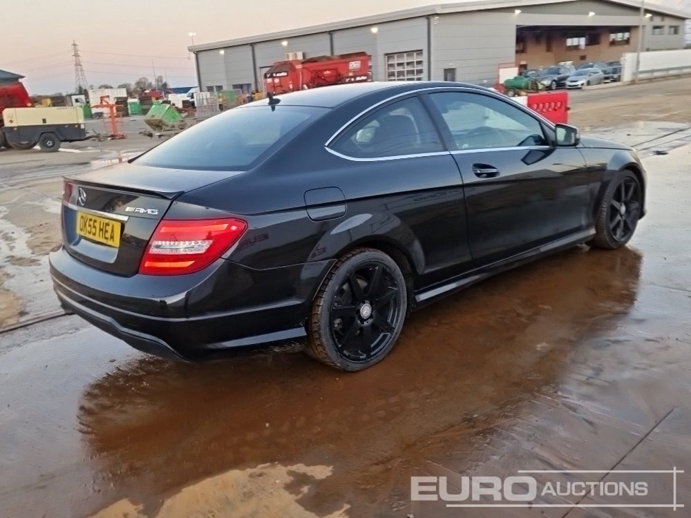 2015 Mercedes C250 AMG - سيارة: صور 5 2015 Mercedes C250 AMG - سيارة: صور 5