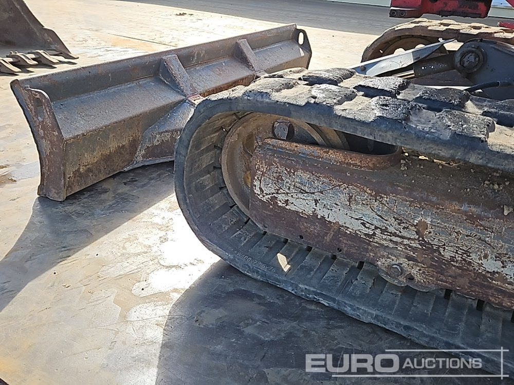 حفارة مصغرة 2015 Takeuchi TB260: صور 10