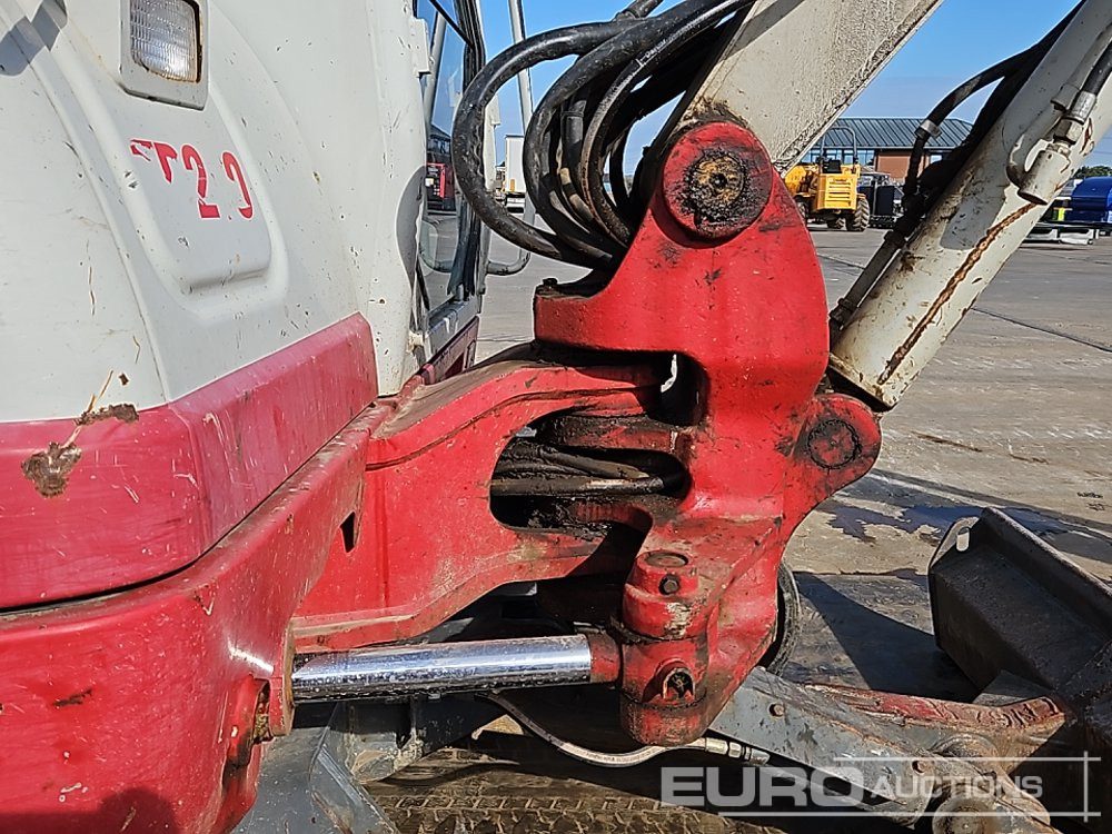 حفارة مصغرة 2015 Takeuchi TB260: صور 20