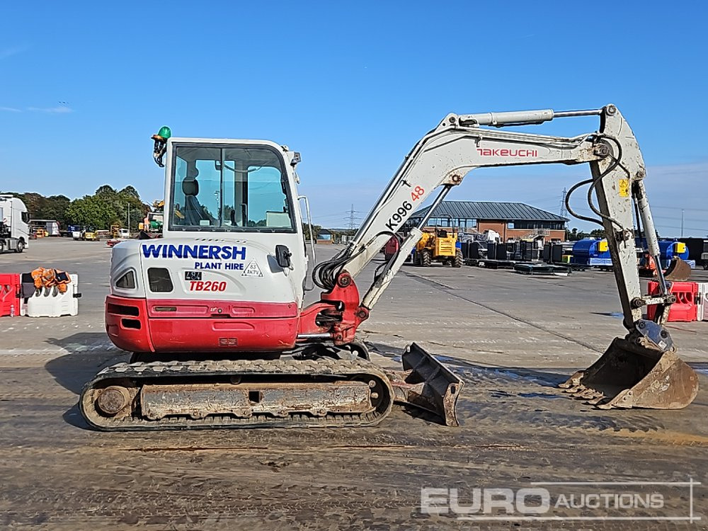 حفارة مصغرة 2015 Takeuchi TB260: صور 6