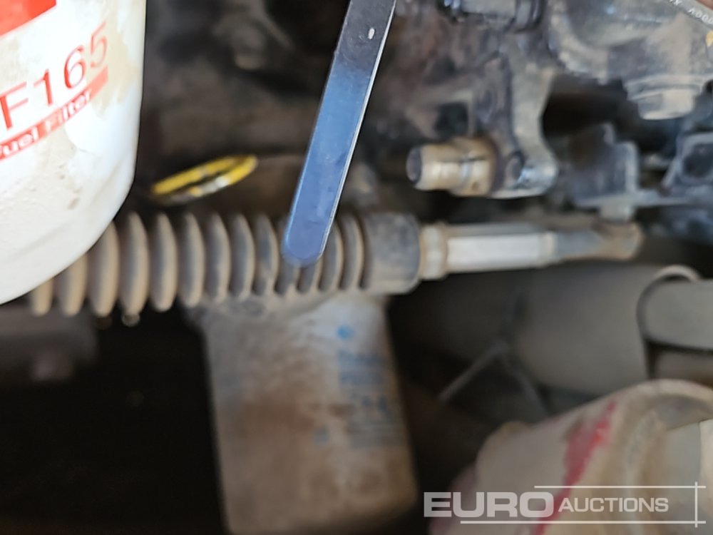 حفارة مصغرة 2015 Takeuchi TB260: صور 42
