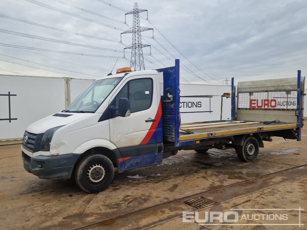 2015 Volkswagen Crafter - الشاحنات الصغيرة المسطحة: صور 1 2015 Volkswagen Crafter - الشاحنات الصغيرة المسطحة: صور 1