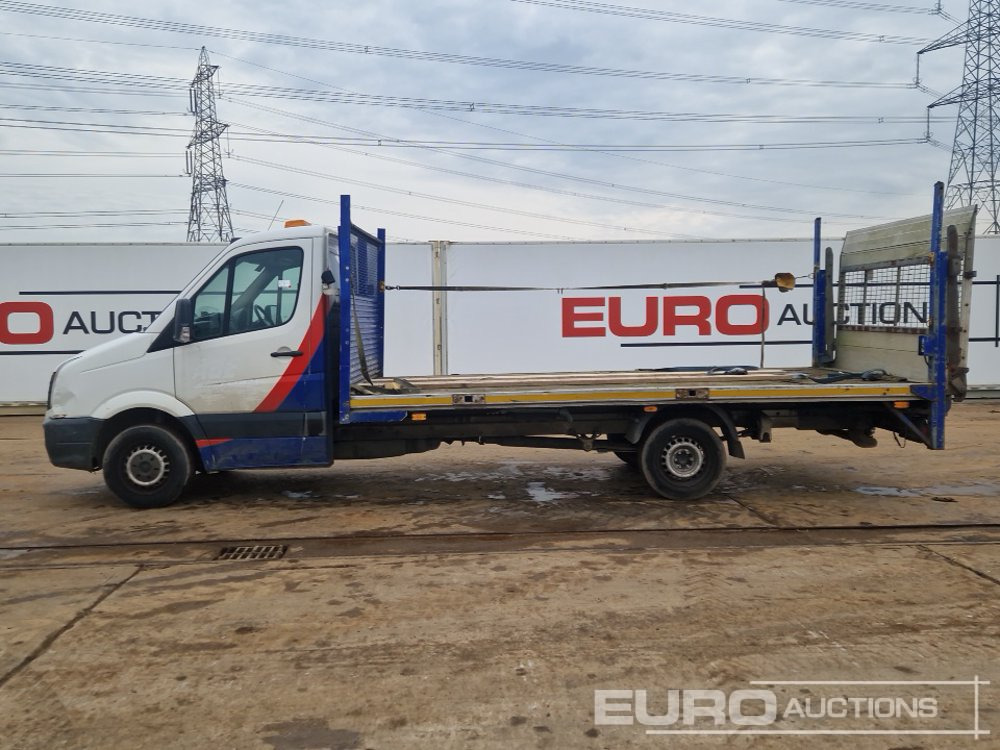 2015 Volkswagen Crafter - الشاحنات الصغيرة المسطحة: صور 2 2015 Volkswagen Crafter - الشاحنات الصغيرة المسطحة: صور 2