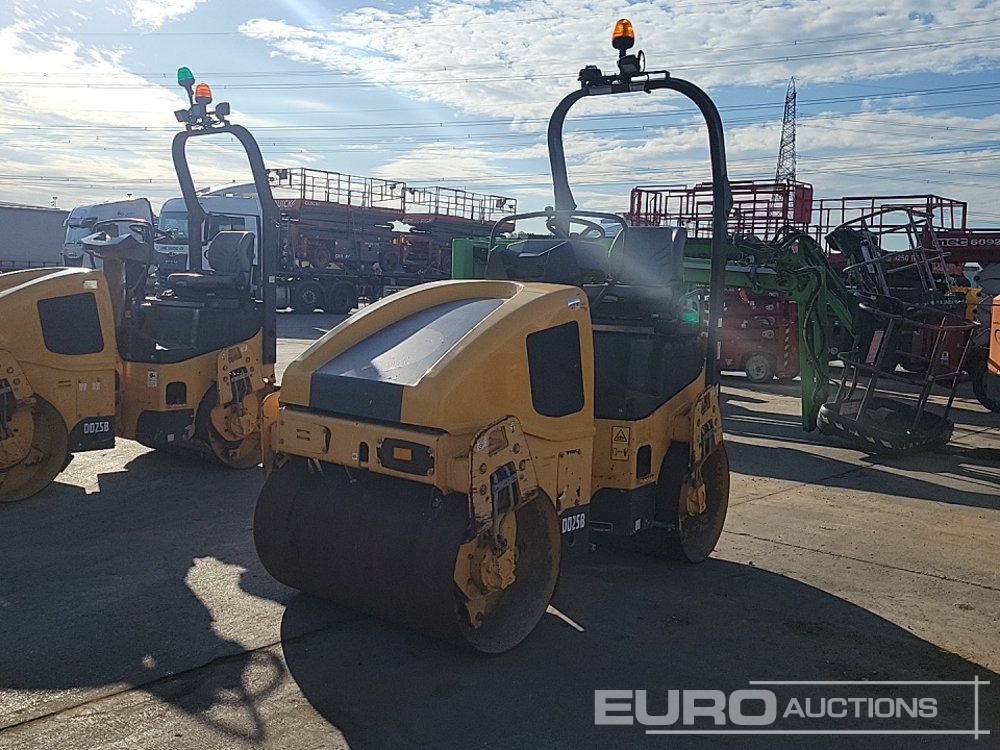 2015 Volvo DD25B - مدحلة الأسفلت: صور 1 2015 Volvo DD25B - مدحلة الأسفلت: صور 1