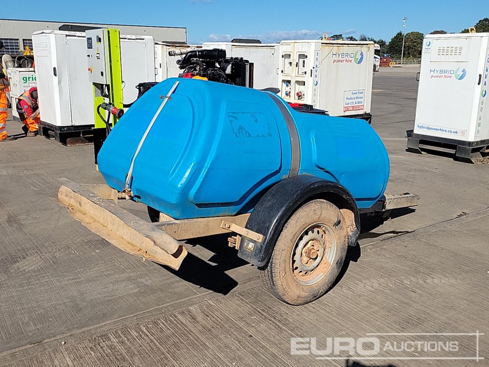 2016 Bowser Supply Single Axle Plastic Water Bowser - خزان تخزين: صور 5 2016 Bowser Supply Single Axle Plastic Water Bowser - خزان تخزين: صور 5