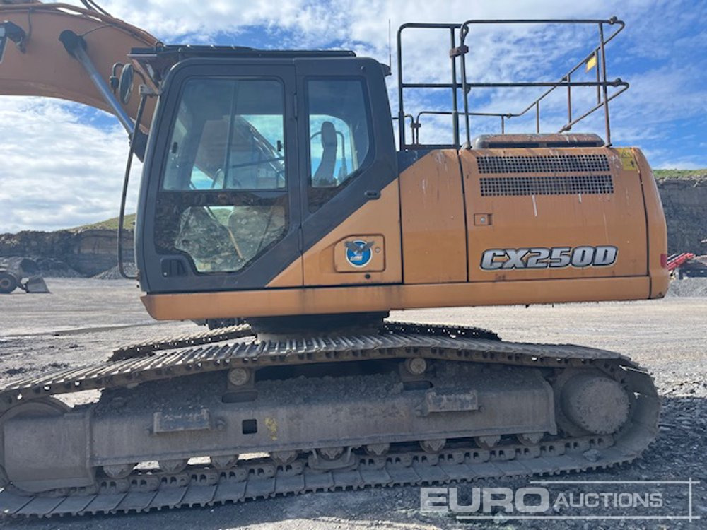 حفارات زحافة 2016 Case CX250D: صور 8 حفارات زحافة 2016 Case CX250D: صور 8