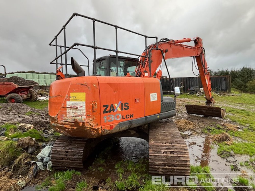 2016 Hitachi ZX130LCN-5B - حفارات زحافة: صور 4 2016 Hitachi ZX130LCN-5B - حفارات زحافة: صور 4