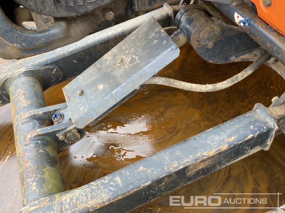 حفارة مصغرة 2016 Hitachi ZX55U-5A CLR: صور 22