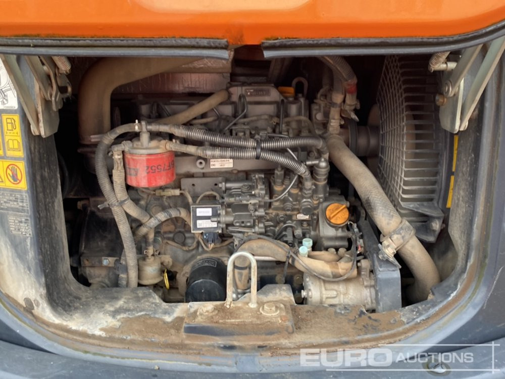 حفارة مصغرة 2016 Hitachi ZX55U-5A CLR: صور 26