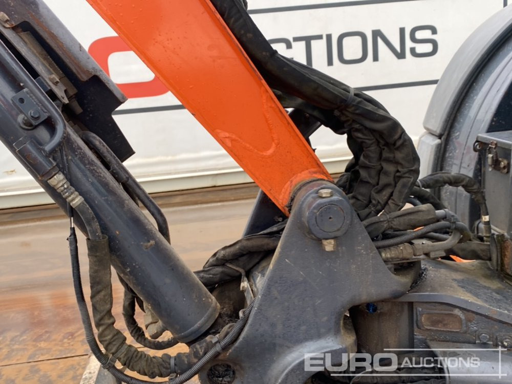 حفارة مصغرة 2016 Hitachi ZX55U-5A CLR: صور 20