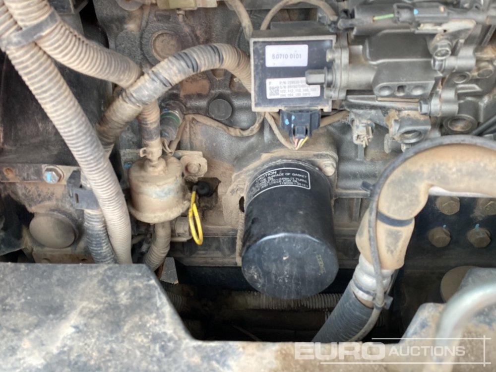 حفارة مصغرة 2016 Hitachi ZX55U-5A CLR: صور 28