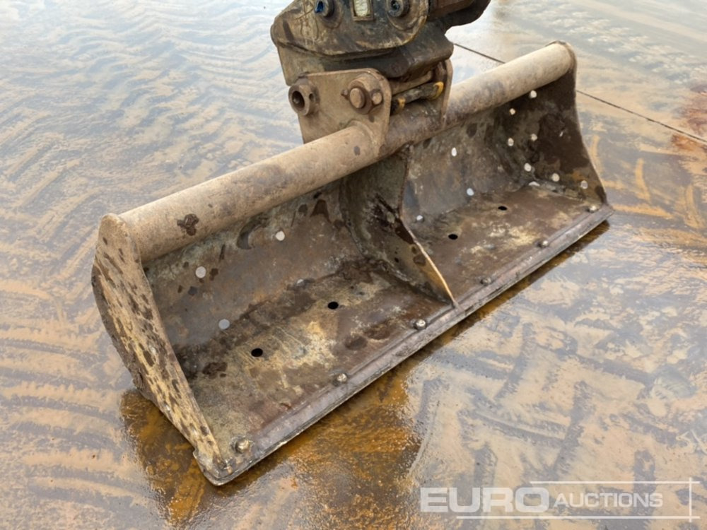 حفارة مصغرة 2016 Hitachi ZX55U-5A CLR: صور 9