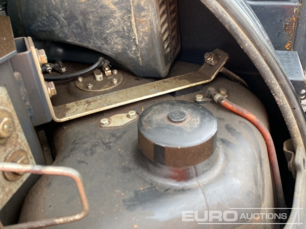 حفارة مصغرة 2016 Hitachi ZX55U-5A CLR: صور 35