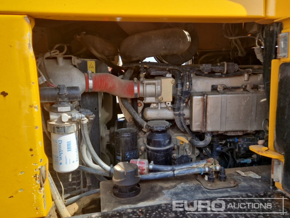شاحنة قلابة صغيرة 2016 JCB 9TFT: صور 22