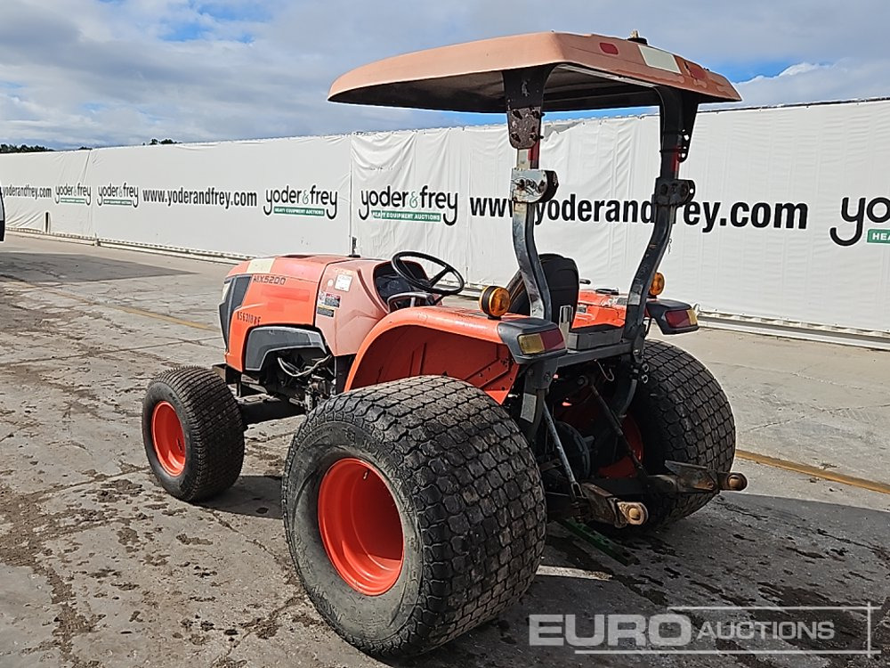 2016 Kubota MX5200HST - جرار صغير: صور 3 2016 Kubota MX5200HST - جرار صغير: صور 3