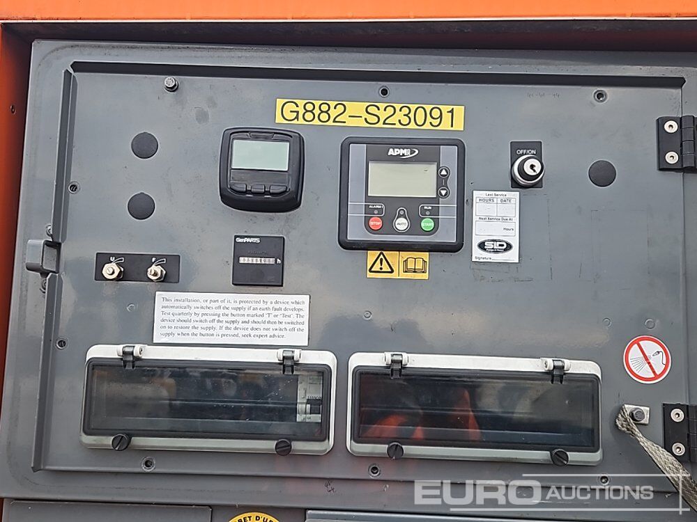 مجموعة المولدات 2016 SDMO R110C3: صور 25