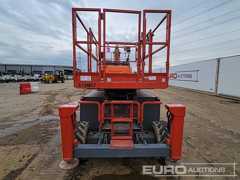 2016 SkyJack SJ6832RT - رافعات مقصية: صور 4 2016 SkyJack SJ6832RT - رافعات مقصية: صور 4