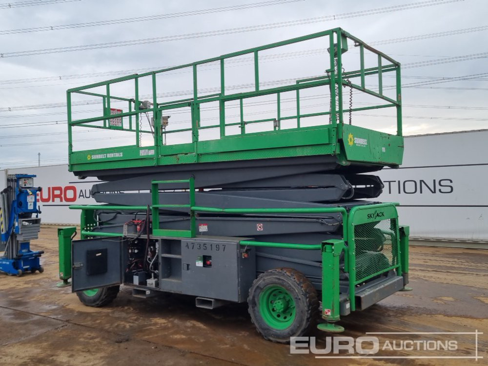 2016 SkyJack SJ9250 - رافعات مقصية: صور 3 2016 SkyJack SJ9250 - رافعات مقصية: صور 3