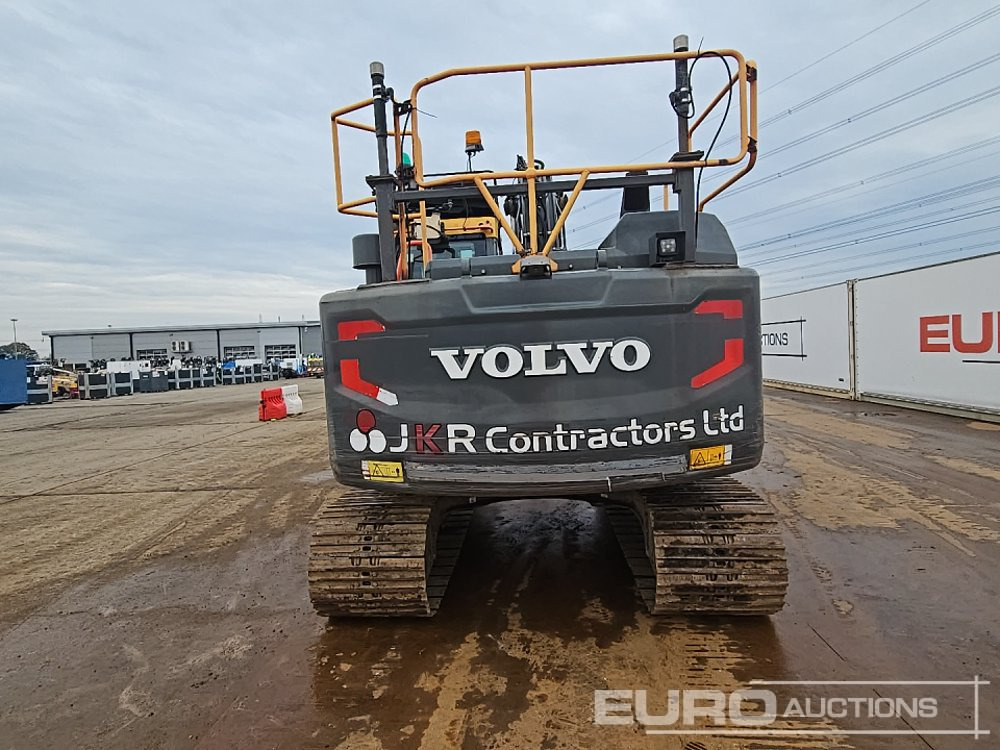 2016 Volvo EC140EL - حفارات زحافة: صور 4 2016 Volvo EC140EL - حفارات زحافة: صور 4