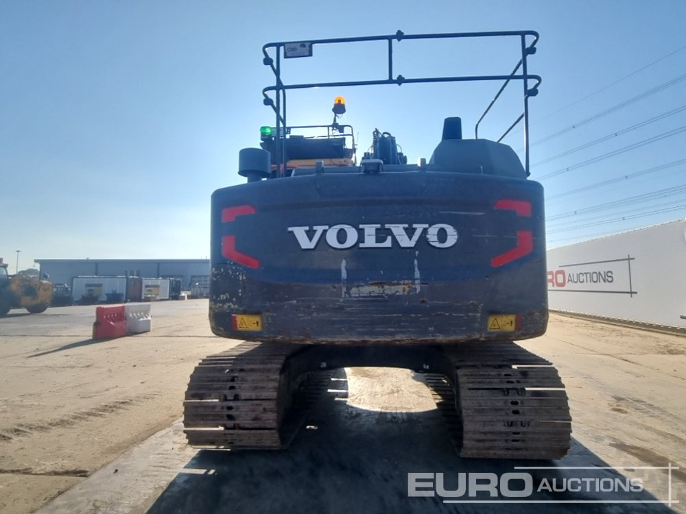 2016 Volvo EC140EL - حفارات زحافة: صور 4 2016 Volvo EC140EL - حفارات زحافة: صور 4