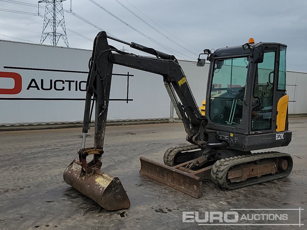 2016 Volvo EC27C - حفارة مصغرة: صور 1 2016 Volvo EC27C - حفارة مصغرة: صور 1